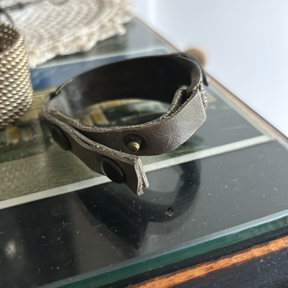Bracelets - Picture 3 of 3